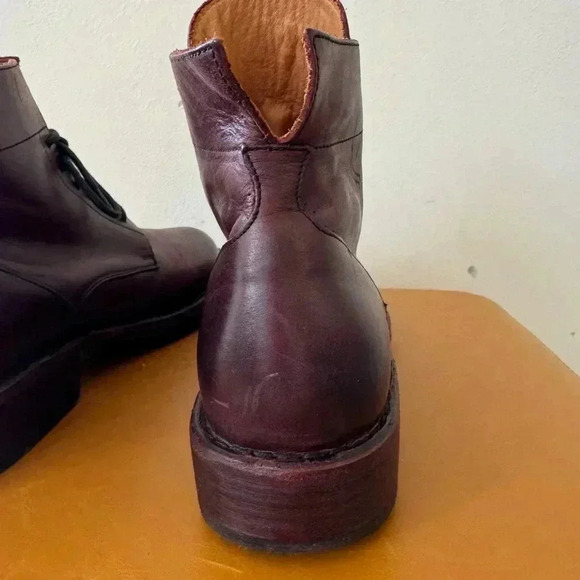 FIORENTINI+BAKER Polacchini
burgundy all Leather Ankle boots Men Size 39 - Picture 5 of 9